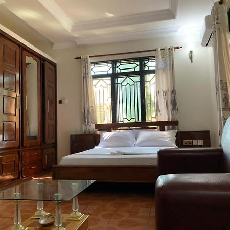Coast View Resort Кигома Екстериор снимка
