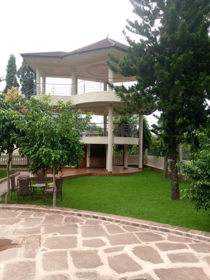 Coast View Resort Кигома Екстериор снимка
