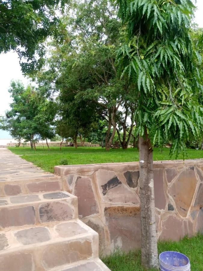 Coast View Resort Кигома Екстериор снимка