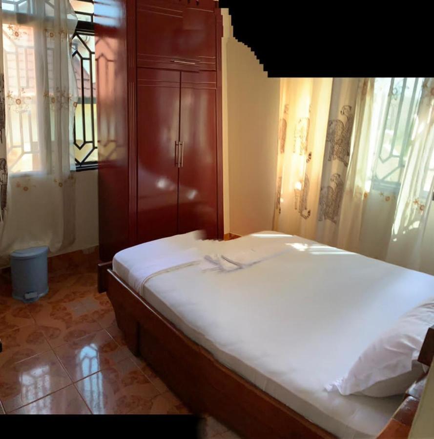 Coast View Resort Кигома Екстериор снимка